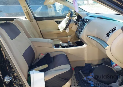 2014 Nissan Altima 2.5 S from USA, damaged, VIN 1N4AL3APXEC137211